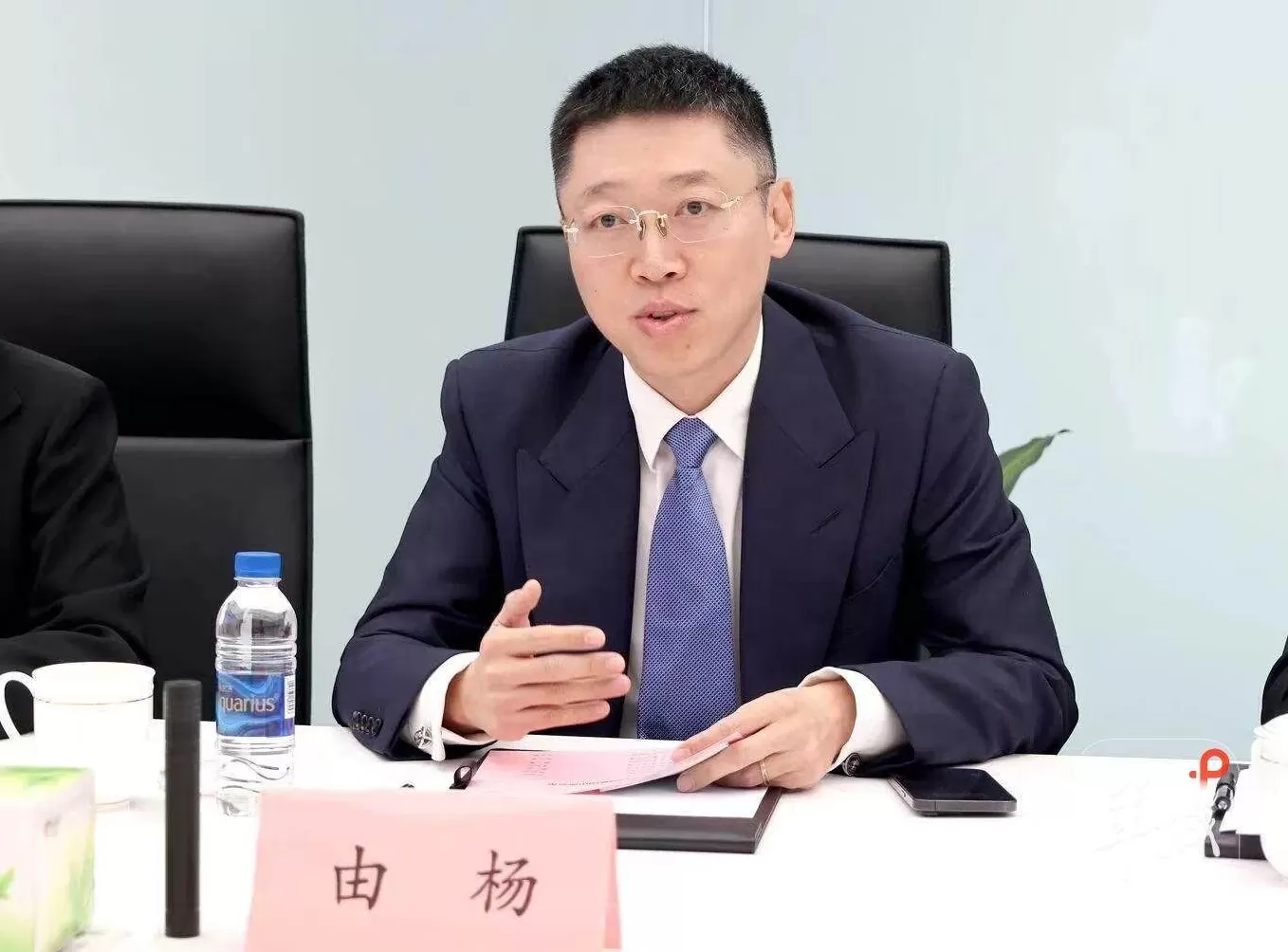 沪帅南渡，珠海1600亿科技产业航母迎来首位董事长-第1张图片-
