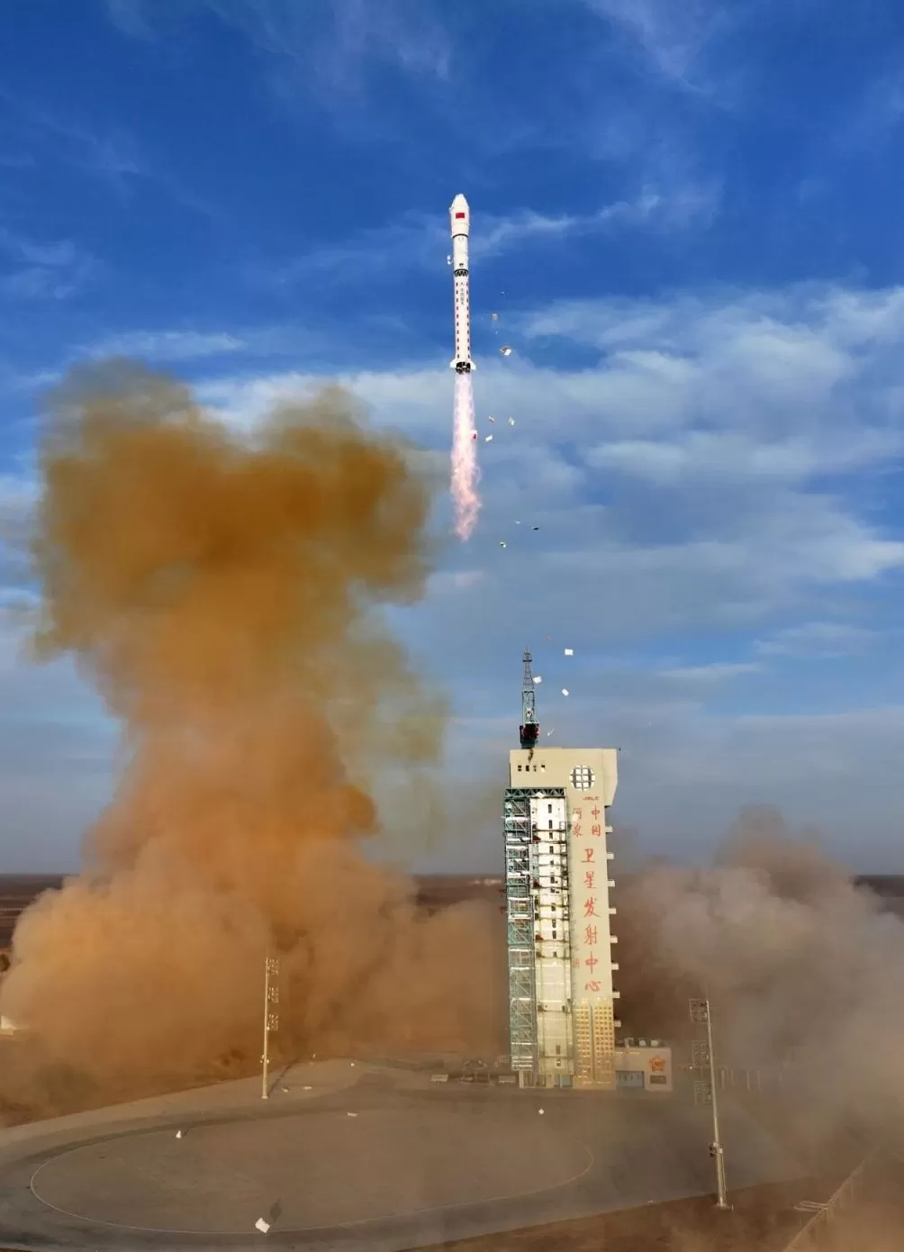 试验三十一号卫星发射成功，主要用于新型光学成像技术验证-第1张图片-