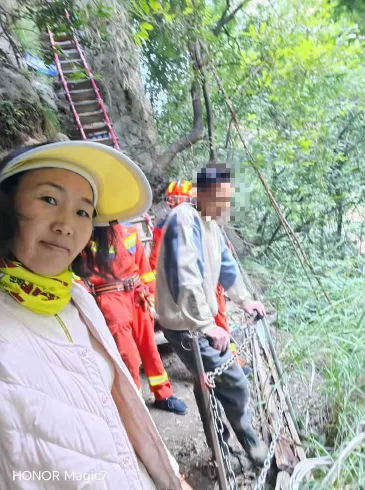 虎跳峡168级“勇者梯”被拆，当地回应：系未开发区域违建-第3张图片-