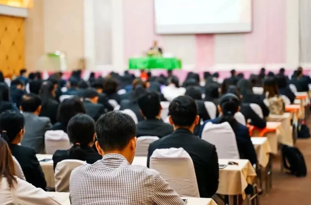 国考打破“35岁门槛”，反就业歧视从政府做起-第3张图片-