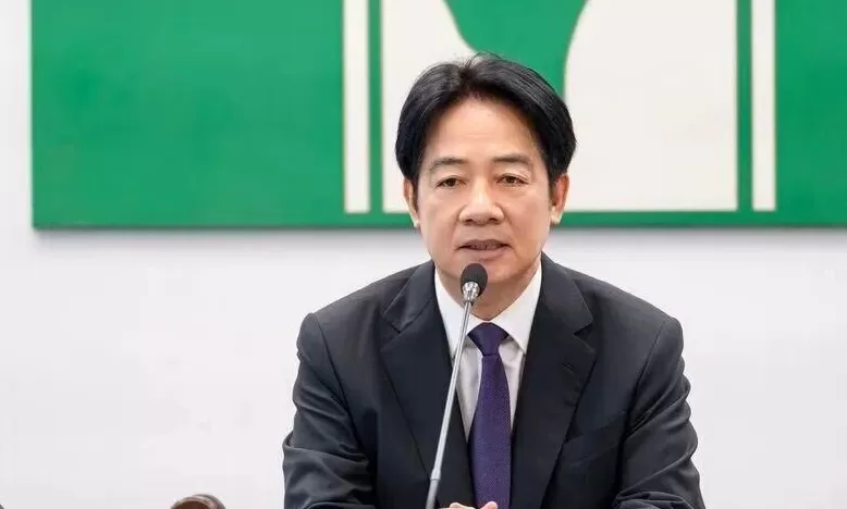 直播呛“把赖清德狗头斩下”，“馆长”今赴台“刑事局”说明，再呛“好害怕”-第2张图片-