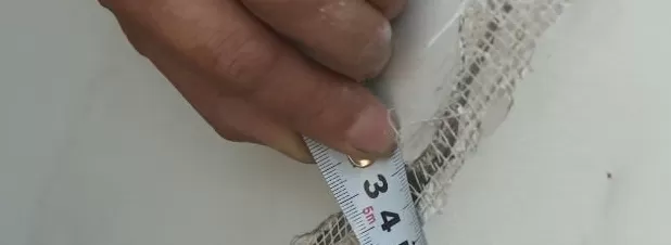 承重柱开裂达1厘米!贵州大哥花四十多万买的房,入住五年竟成了“危房”-第9张图片- 承重柱开裂达1厘米!贵州大哥花四十多万买的房,入住五年竟成了“危房”-第9张图片-