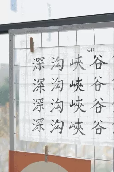 00后住进养老院：月租300元，和奶奶跨代共居-第17张图片-