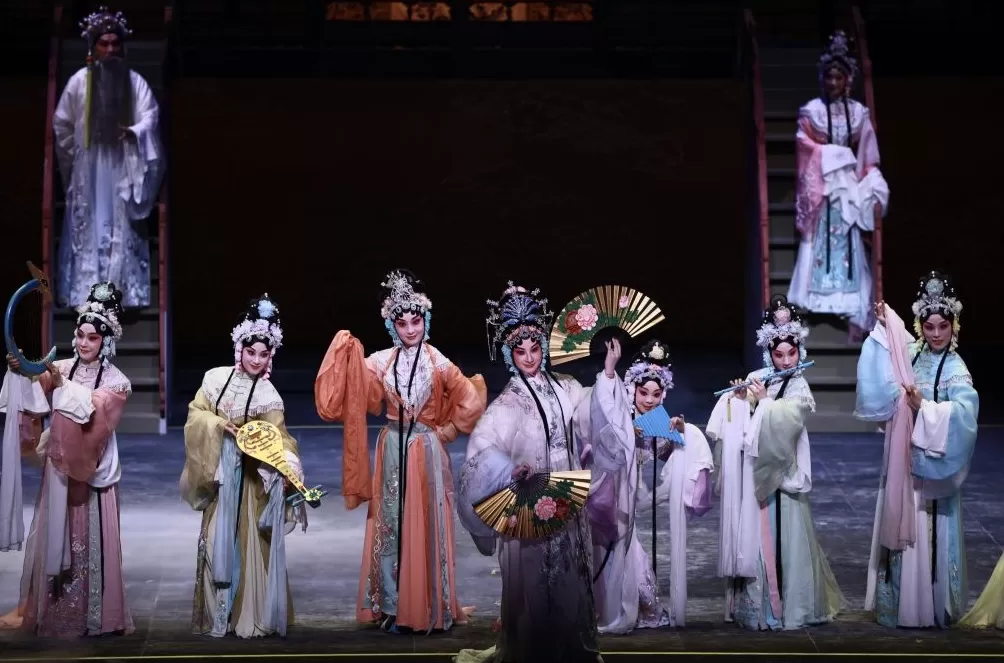 两大国宝牵手，六百年“故宫昆曲”为中国上海国际艺术节开幕-第2张图片-
