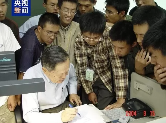 一生心怀家国杨振宁：我的身体里循环着中华文化的血液-第13张图片-