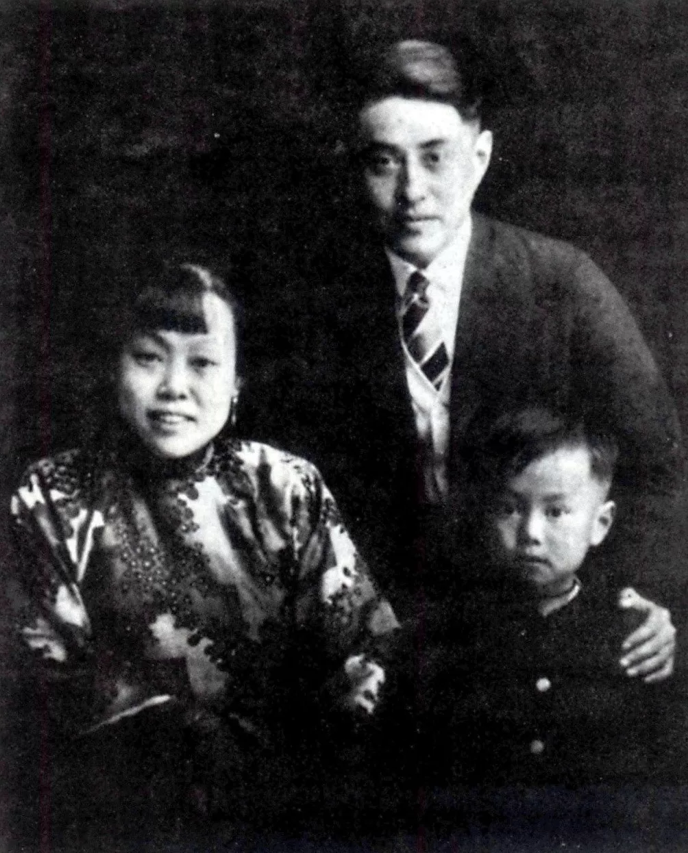 图忆｜科学巨子杨振宁-第3张图片-