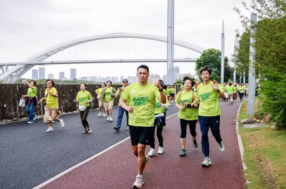 现场 | 这项慢跑活动，为什么能在上海扎根十几年-第1张图片-