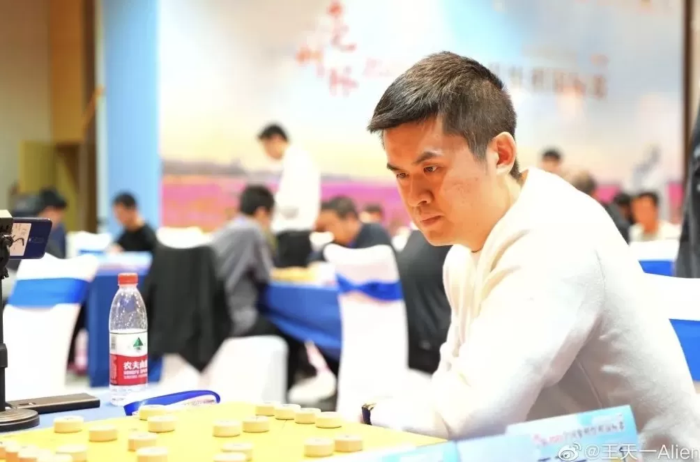 原中国象棋特级大师王天一道歉：曾以为买棋卖棋是行业心照不宣的做法-第1张图片-