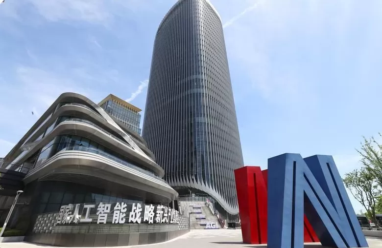 观察｜上海经济数据里的“大城韧劲”-第2张图片-