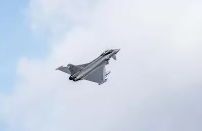 立陶宛称两架俄罗斯飞机短暂进入其领空-第1张图片-