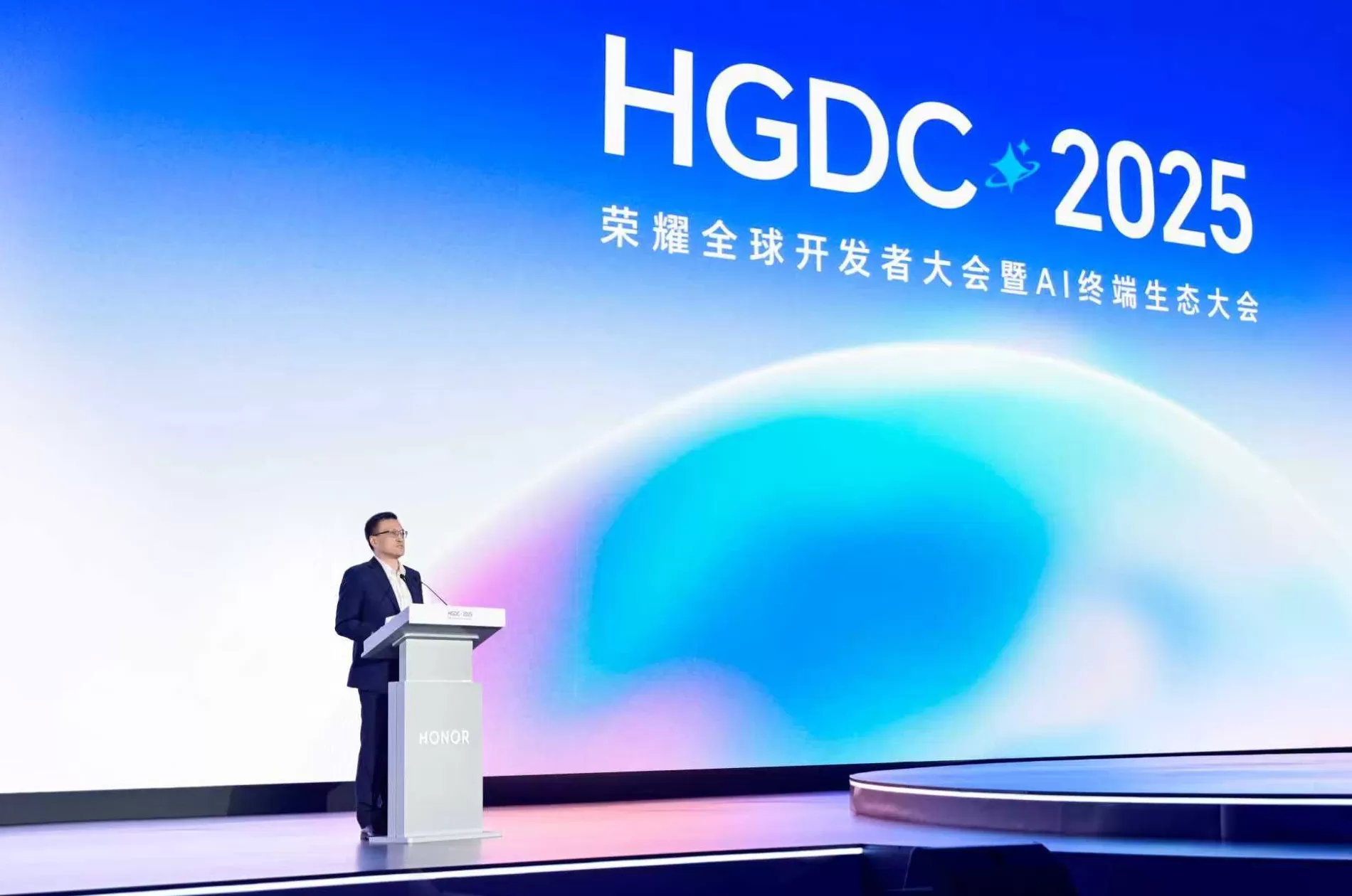 手机厂商为什么不卷模型参数了？-第1张图片-