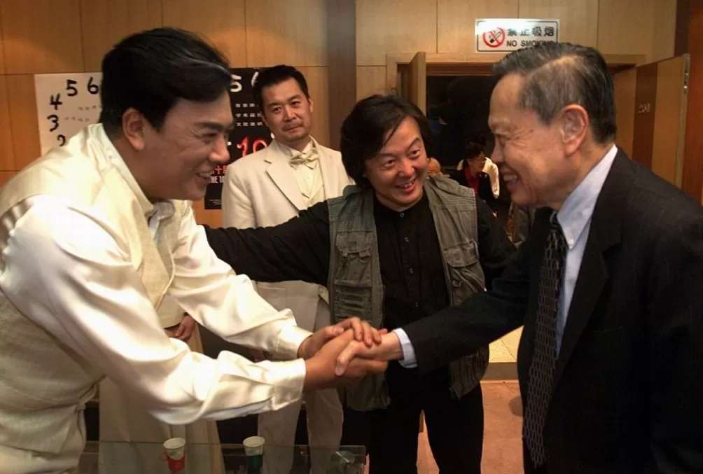 《哥本哈根》再登国话剧场，杨振宁曾赞“艺术与科学相通”-第11张图片-