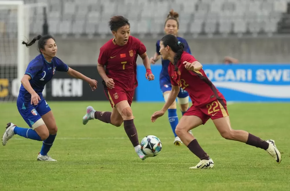 专访｜挑战追赶世界女足强队，中国女足主帅：我们必须要勇敢-第4张图片-