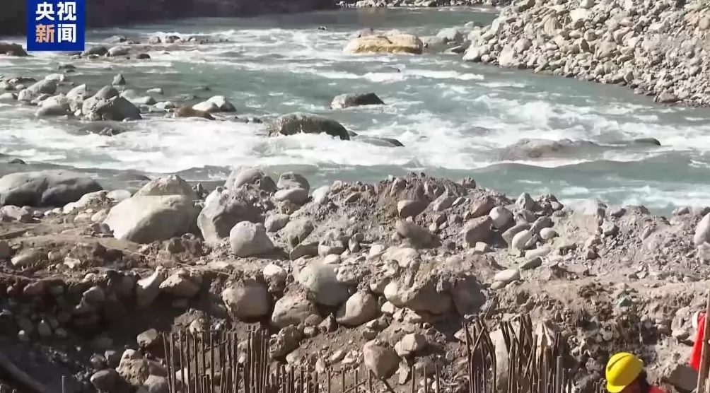 中企承建巴基斯坦巴拉科特水电站大坝成功截流-第1张图片-