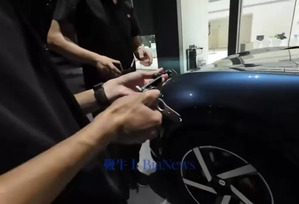 车主喜提小米YU7后发现，竟然是“维修车”？-第6张图片-