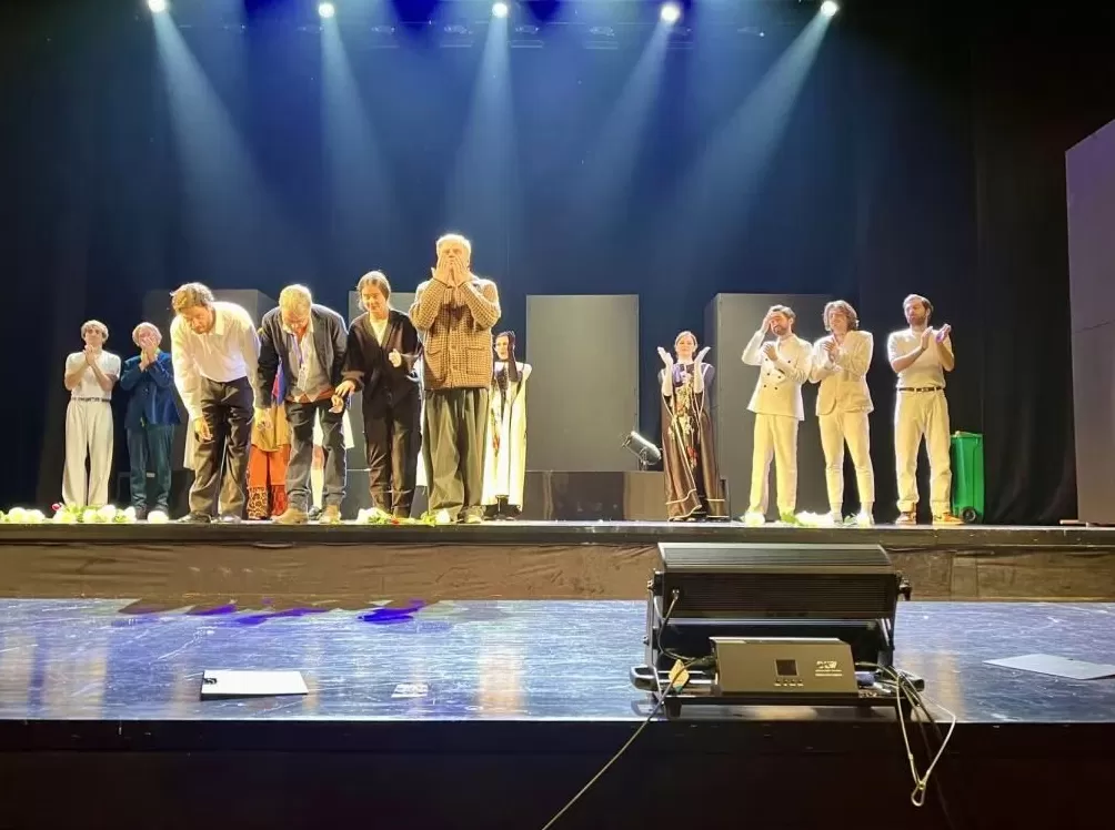 叩问观演边界，格鲁吉亚新剧院《仲夏夜之梦》亮相首都剧场-第1张图片-