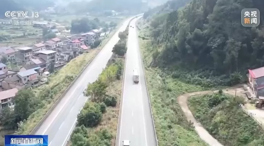 为何隧道出入口段交通事故密集?警惕“黑白双洞”效应-第2张图片- 为何隧道出入口段交通事故密集?警惕“黑白双洞”效应-第2张图片-