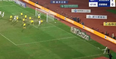 中超冠军争夺战最后冲刺,积分榜前三名一齐“踩刹车”-第7张图片- 中超冠军争夺战最后冲刺,积分榜前三名一齐“踩刹车”-第7张图片-