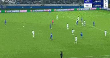 中超冠军争夺战最后冲刺,积分榜前三名一齐“踩刹车”-第11张图片- 中超冠军争夺战最后冲刺,积分榜前三名一齐“踩刹车”-第11张图片-