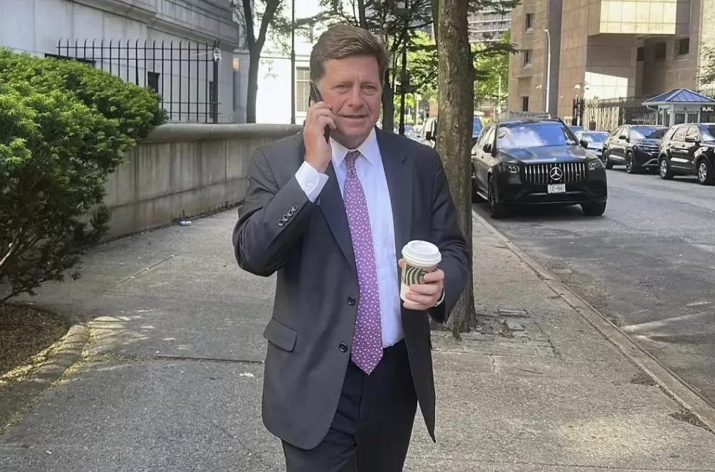 特朗普特赦华人首富赵长鹏，加密货币政策变天了-第3张图片-