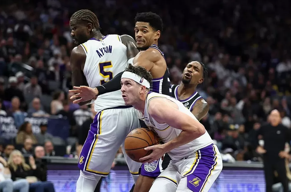 NBA | 杨瀚森前三场场均2分，里夫斯生涯首个50+-第5张图片-