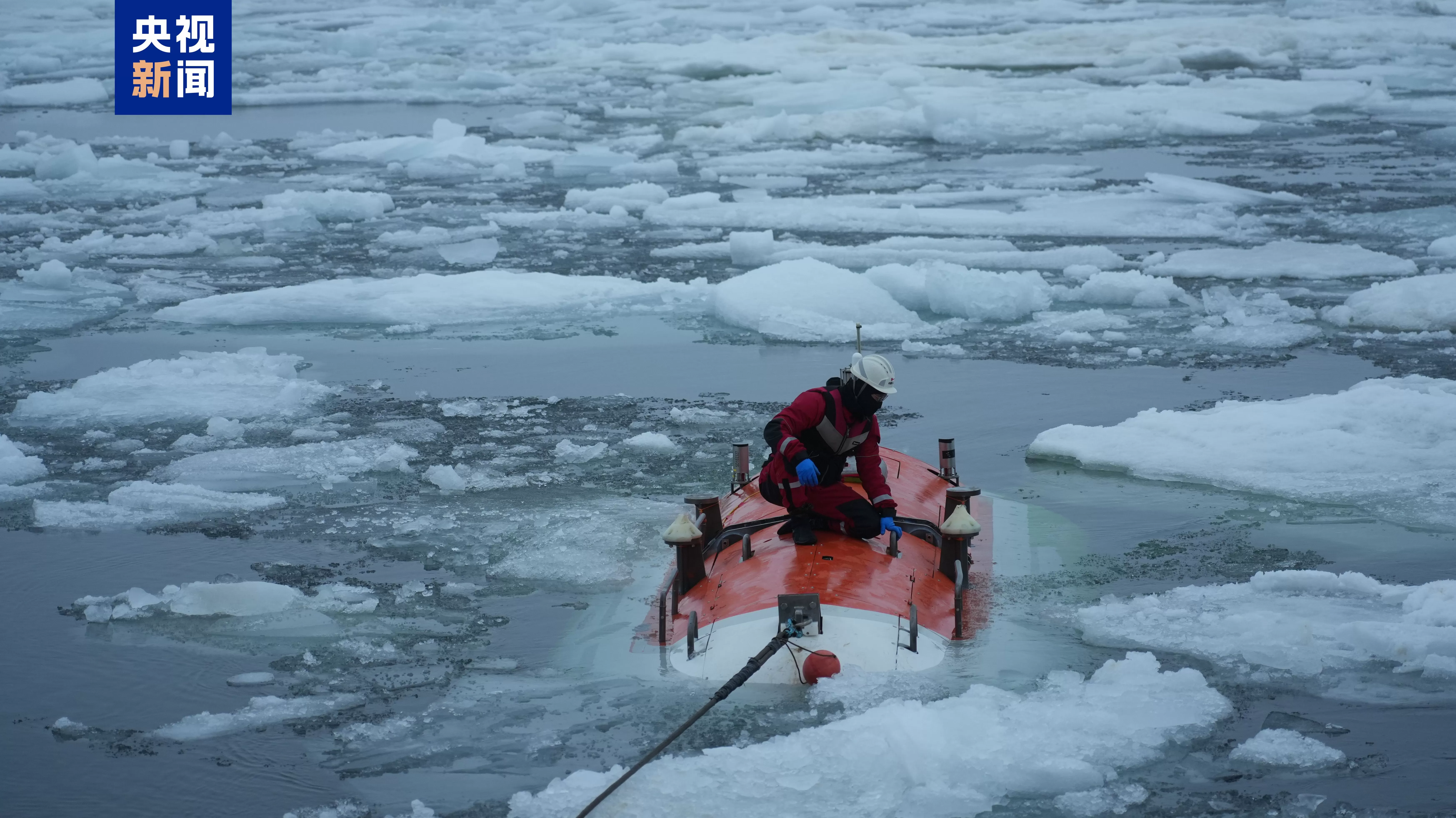 世界唯一!我国在北极密集海冰区进行连续载人深潜-第3张图片- 世界唯一!我国在北极密集海冰区进行连续载人深潜-第3张图片-