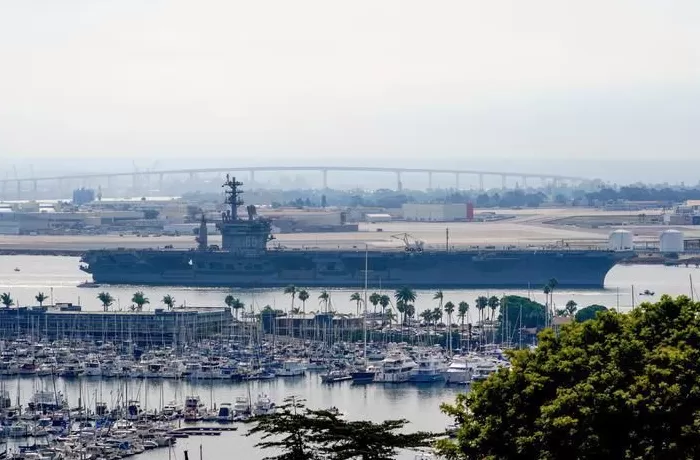 两架美军机相继在南海坠毁美军:坠机原因正在调查中-第2张图片- 两架美军机相继在南海坠毁美军:坠机原因正在调查中-第2张图片-