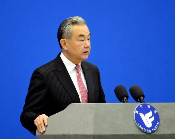 王毅出席蓝厅论坛就落实全球治理倡议发表讲话-第1张图片-