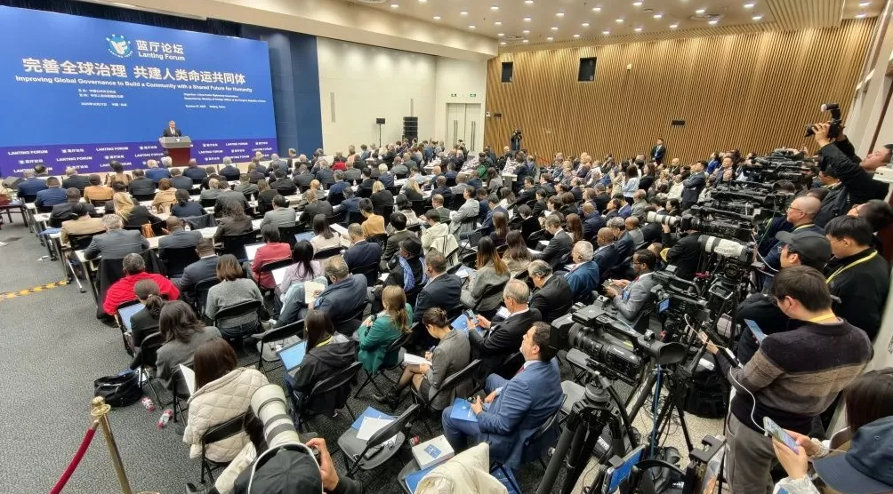 王毅出席蓝厅论坛并发表主旨演讲,全面阐释全球治理倡议-第3张图片- 王毅出席蓝厅论坛并发表主旨演讲,全面阐释全球治理倡议-第3张图片-