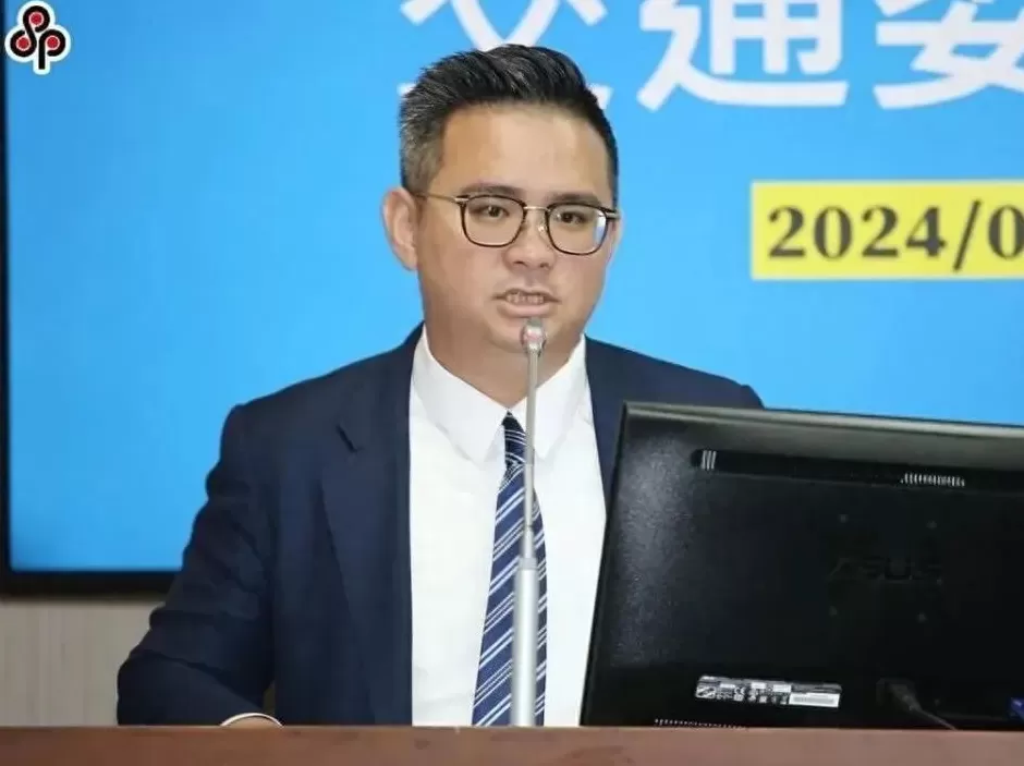 赵少康爆“很多人想退党”？卢秀燕爱将：应给郑丽文更多时间调整-第1张图片-