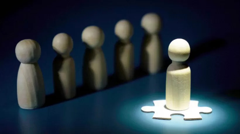 地方新闻精选 | 河南新蔡县就疑似“萝卜岗”招聘致歉 澳门大学生被骗800万港元-第1张图片-