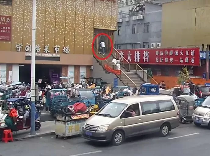 嫌疑人盗窃金店2小时后逃至合肥，准备转手被盗物品时落网-第2张图片-