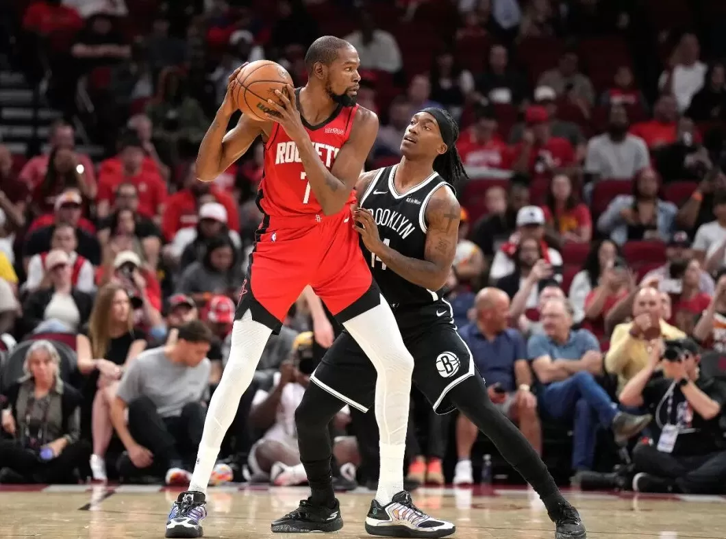 NBA | 杨瀚森背靠背仅得1分，约基奇三场三双创纪录-第5张图片-