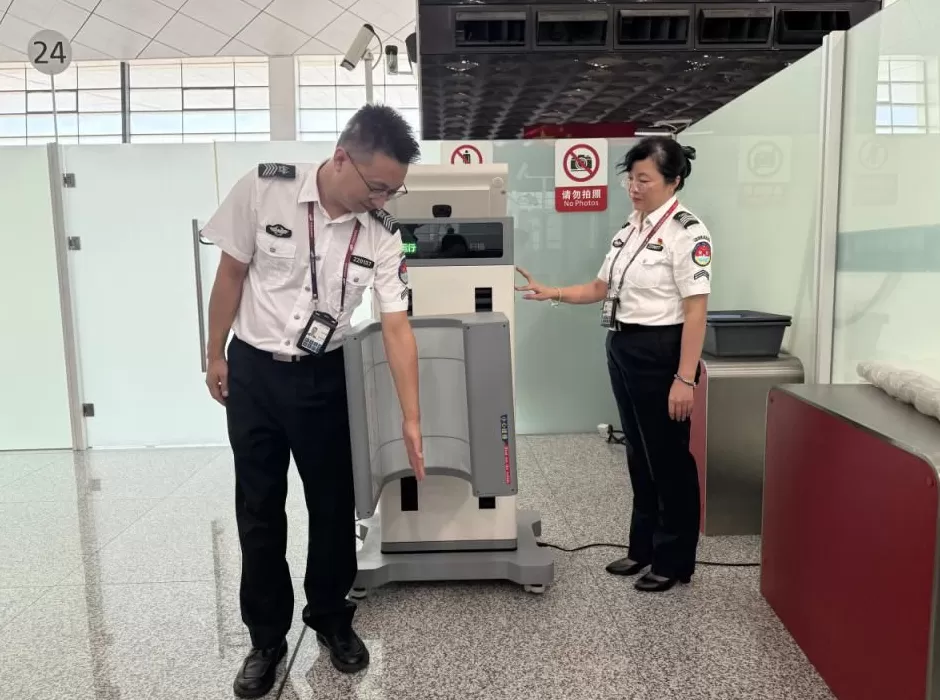 郑智化登机事件引热议，特殊旅客的轮椅、拐杖等如何带上飞机？记者帮您打探-第1张图片-