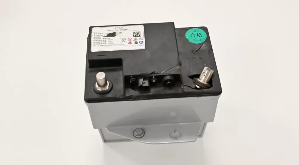 新能源汽车对撞测试引发刑事公诉,百万UP博主被逮捕,辩护律师:打算做无罪辩护-第2张图片- 新能源汽车对撞测试引发刑事公诉,百万UP博主被逮捕,辩护律师:打算做无罪辩护-第2张图片-