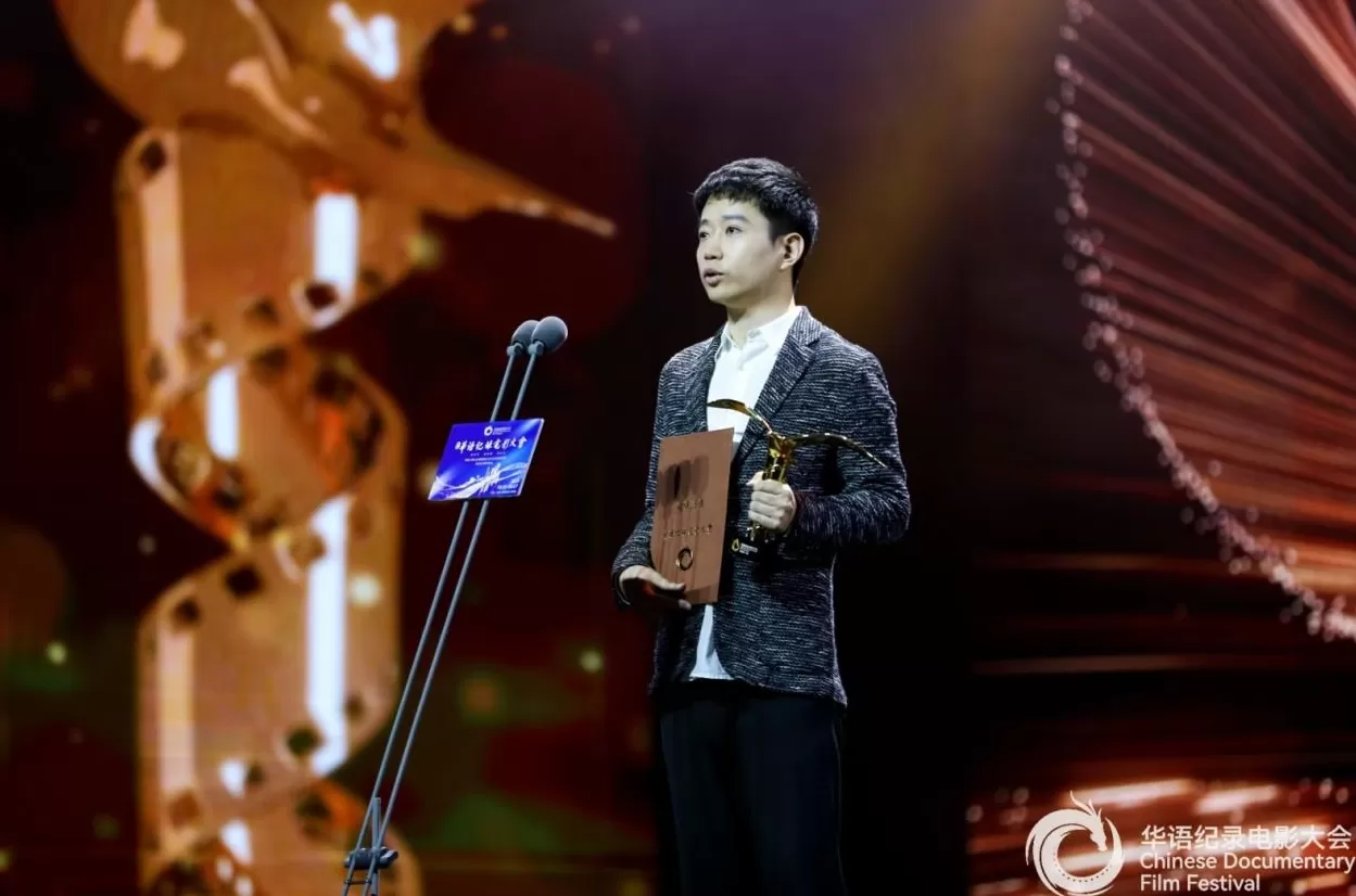 百位复旦学子参与,纪录电影《明月照他乡》获“金海鸥”推优-第2张图片- 百位复旦学子参与,纪录电影《明月照他乡》获“金海鸥”推优-第2张图片-