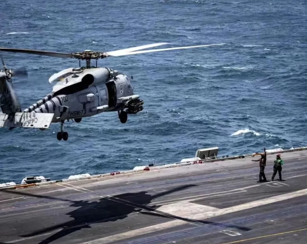 “美军航母摔飞机因电磁攻击”?中国军号发文-第6张图片- “美军航母摔飞机因电磁攻击”?中国军号发文-第6张图片-