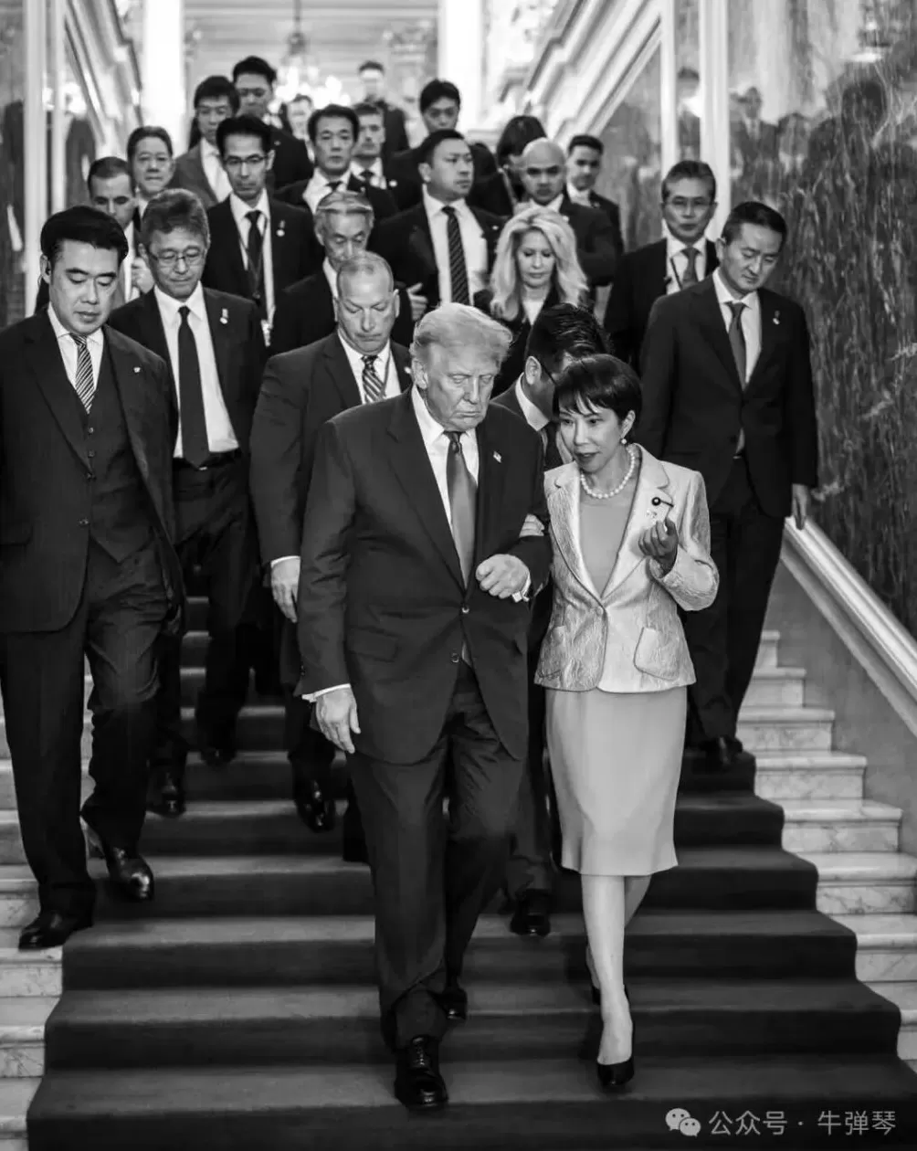 这两幕,真有点辣眼睛-第3张图片- 这两幕,真有点辣眼睛-第3张图片-