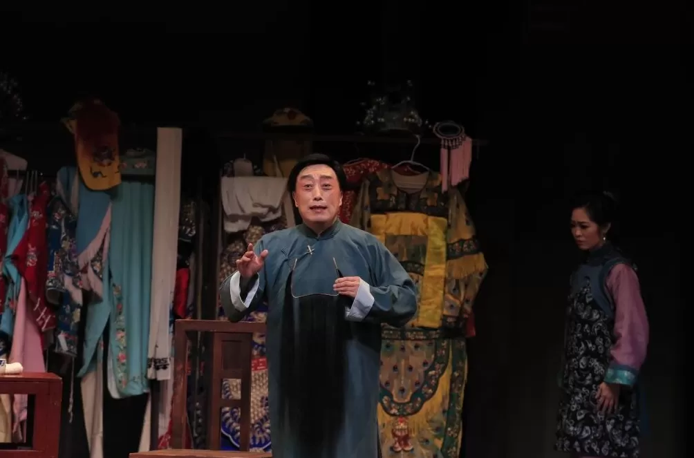 梨园世家的情结外化，台北新剧团上海上演京剧《戏里戏外》-第1张图片-