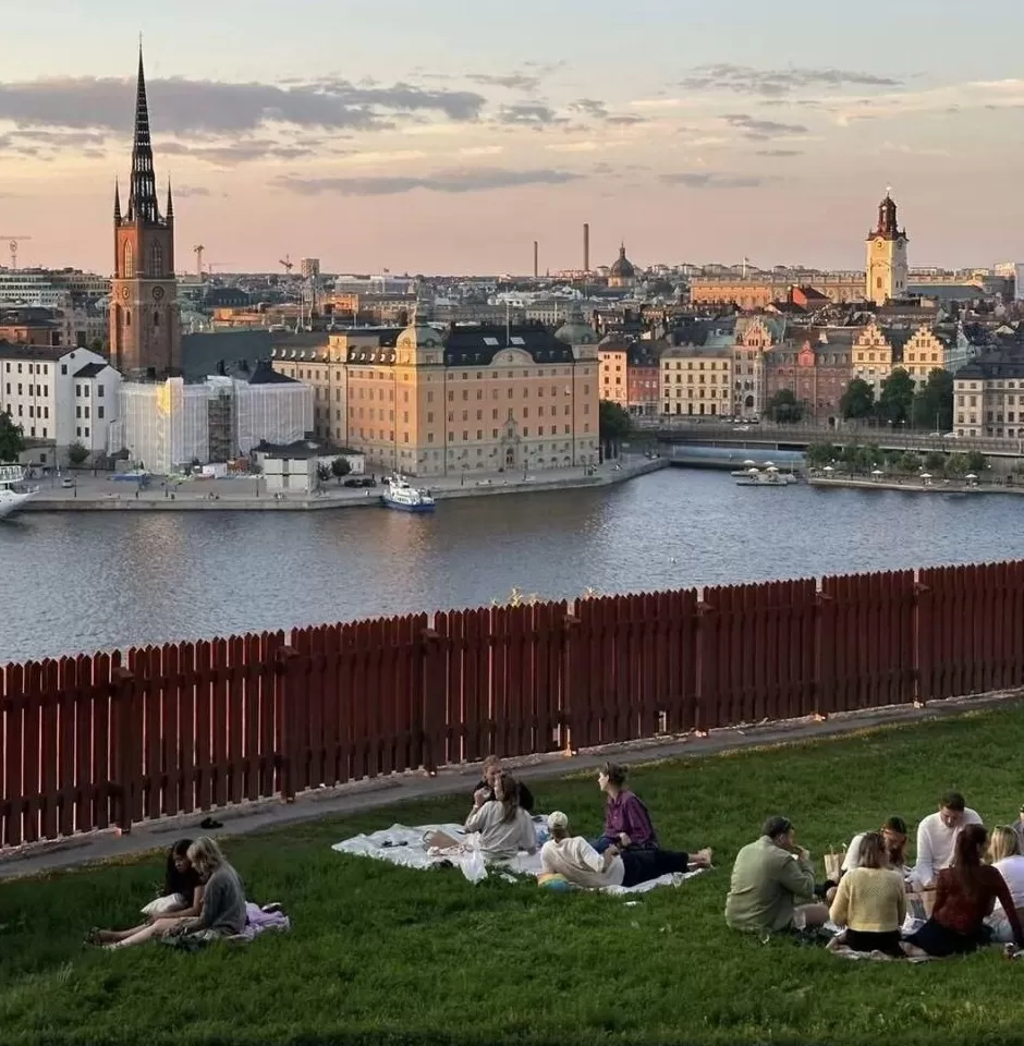 辞职留学，他们不卷名校读职校-第1张图片-
