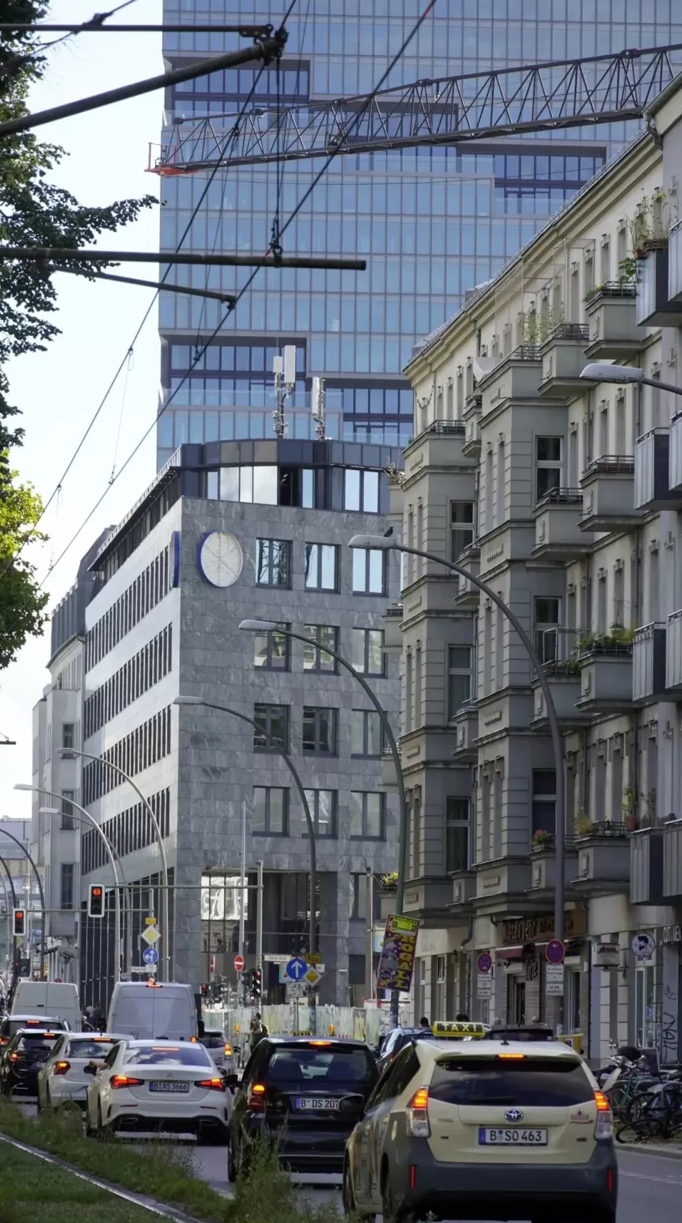 辞职留学，他们不卷名校读职校-第9张图片-