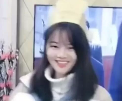 媒体:女医学生遭“撵不走”的前男友杀害,遇害时年仅22岁-第5张图片- 媒体:女医学生遭“撵不走”的前男友杀害,遇害时年仅22岁-第5张图片-