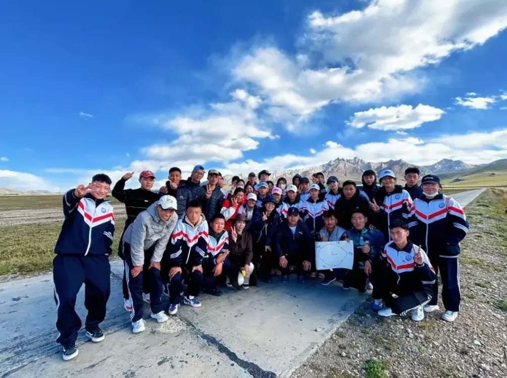 从黄浦江畔回到三江源头,她想培养“生态医生”-第2张图片- 从黄浦江畔回到三江源头,她想培养“生态医生”-第2张图片-