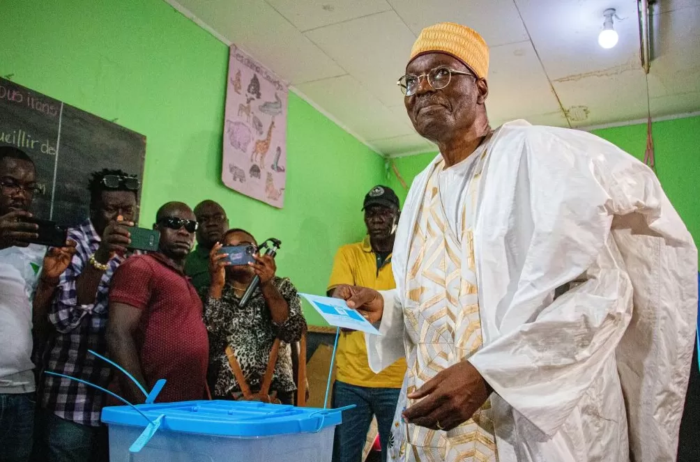 雨水不会只落在一片屋顶上:喀麦隆大选背后被撕裂的“微型非洲”-第2张图片- 雨水不会只落在一片屋顶上:喀麦隆大选背后被撕裂的“微型非洲”-第2张图片-