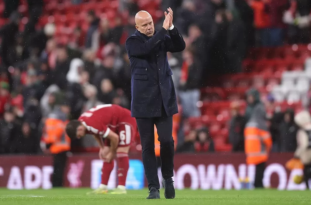 五连胜后遭遇内战五连败，人见人欺的利物浦，咋了？-第4张图片-