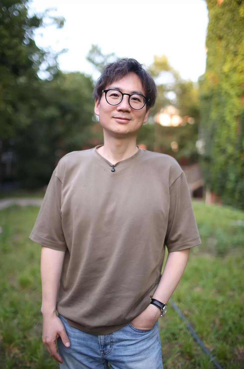 对话哲学教授王小伟：当AI过于强大，人会失去什么？-第1张图片-