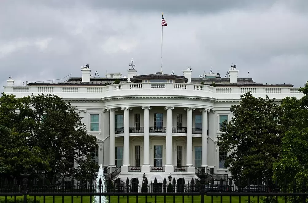 美参议院通过终止特朗普全面关税政策决议-第1张图片- 美参议院通过终止特朗普全面关税政策决议-第1张图片-