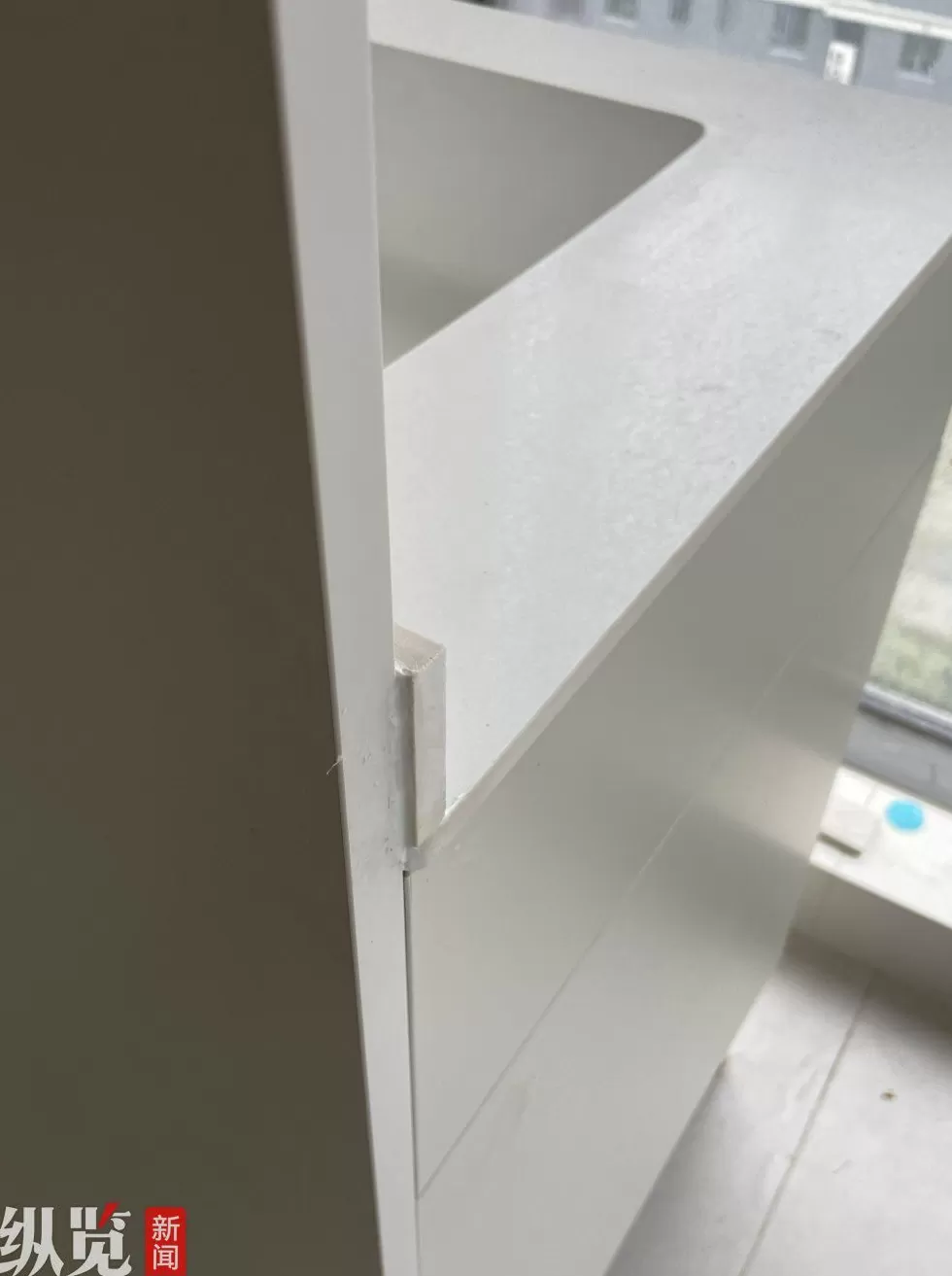 女子与装修公司发生纠纷,将新房起名”装修翻车现场”邀请网友打卡避坑,当事人:已有50多人探访-第2张图片- 女子与装修公司发生纠纷,将新房起名”装修翻车现场”邀请网友打卡避坑,当事人:已有50多人探访-第2张图片-