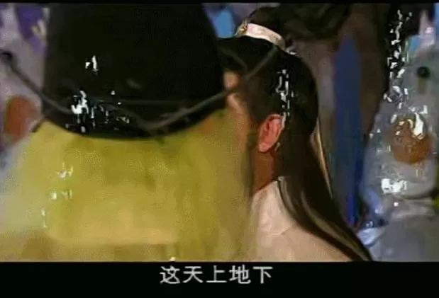 被骂了25年“烂片鼻祖”,凭啥现在封神?-第32张图片- 被骂了25年“烂片鼻祖”,凭啥现在封神?-第32张图片-