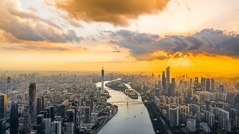 三日内连拿三地,越秀在大本营疯狂补仓-第1张图片- 三日内连拿三地,越秀在大本营疯狂补仓-第1张图片-